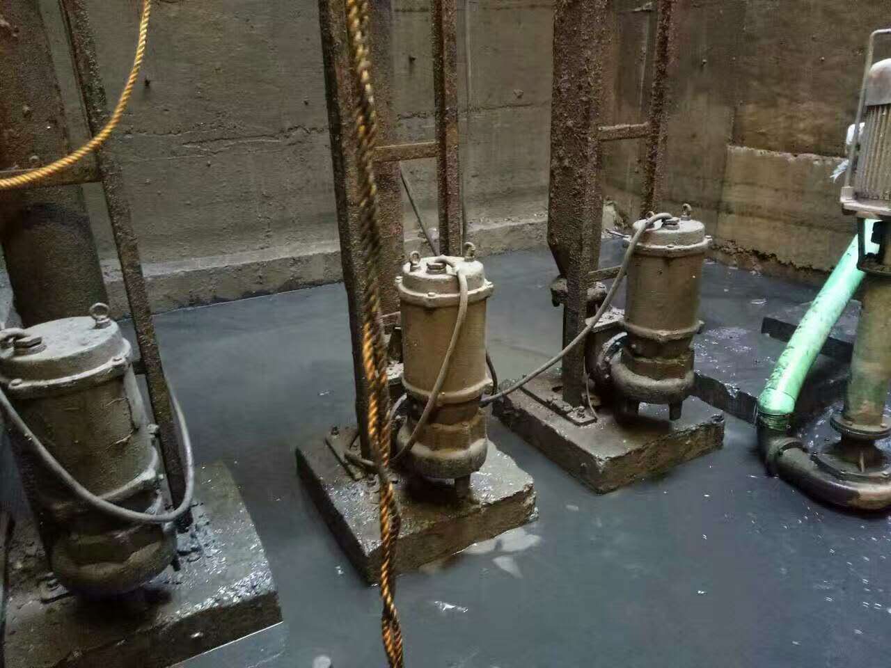 罗源污水池清理